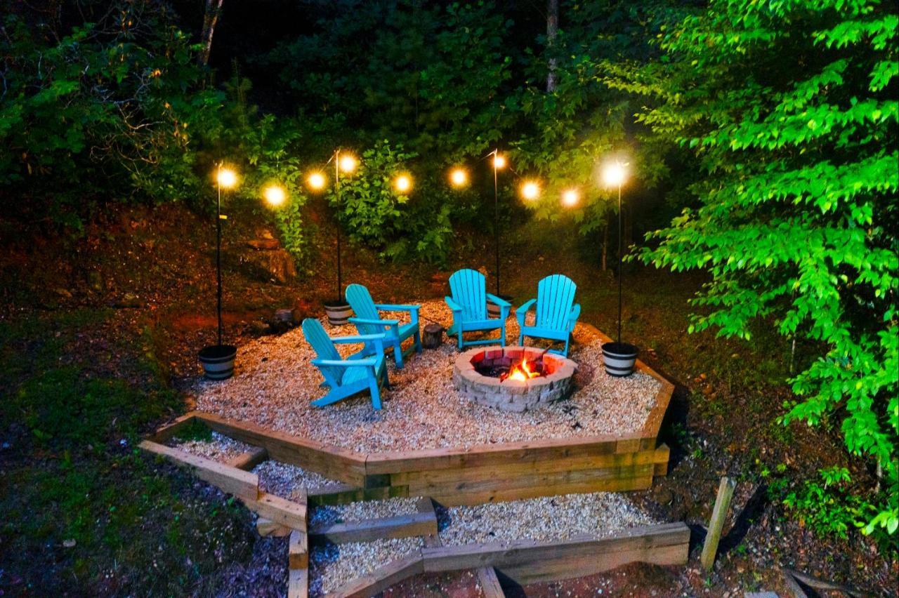 Cozy Cabin Retreat - Hot Tub, Fireplace & Fire Pit Blue Ridge Extérieur photo