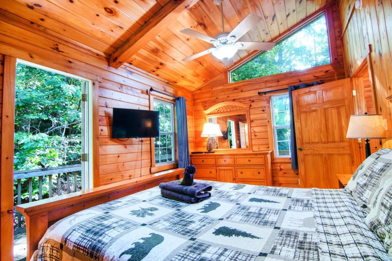 Cozy Cabin Retreat - Hot Tub, Fireplace & Fire Pit Blue Ridge Extérieur photo